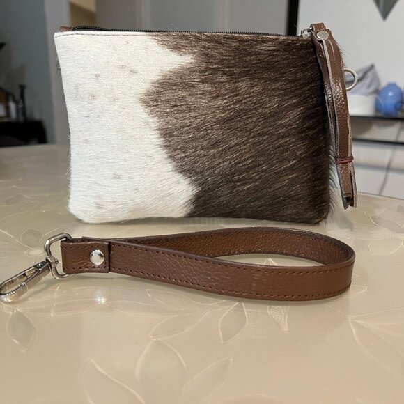 “Genuine Leather Crossbody Purse & Clutch – Premium Cowhide Handbag - Picture 3 of 4
